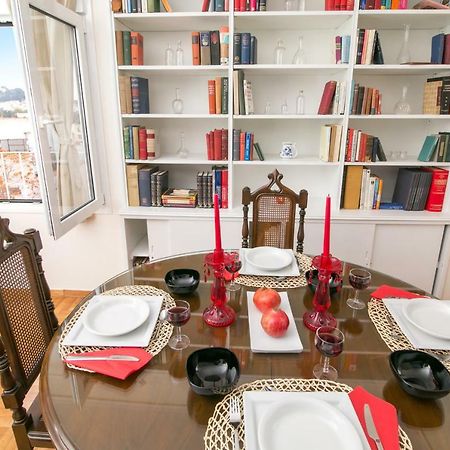 アテネMagnificent Luxury Retrostyle Flat Acropolis Viewアパートメント エクステリア 写真