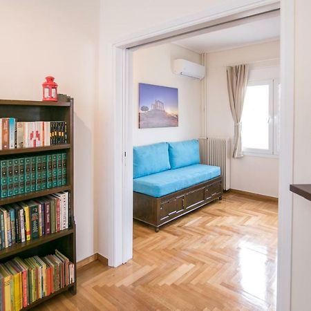 アテネMagnificent Luxury Retrostyle Flat Acropolis Viewアパートメント エクステリア 写真